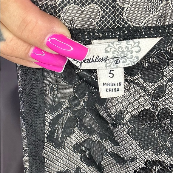 Dresses 2 for $20 or 3 for $30 (Mix & match) - Picture 4 of 7